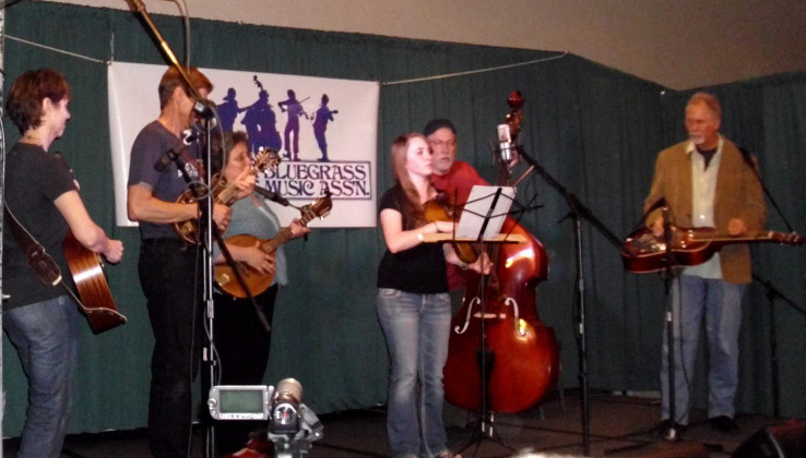 Centerstage Minnesota Cabin Fever Reliever Bluegrass Draw Band